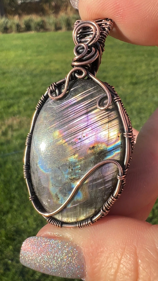 Woven Swirly Labradorite in Copper