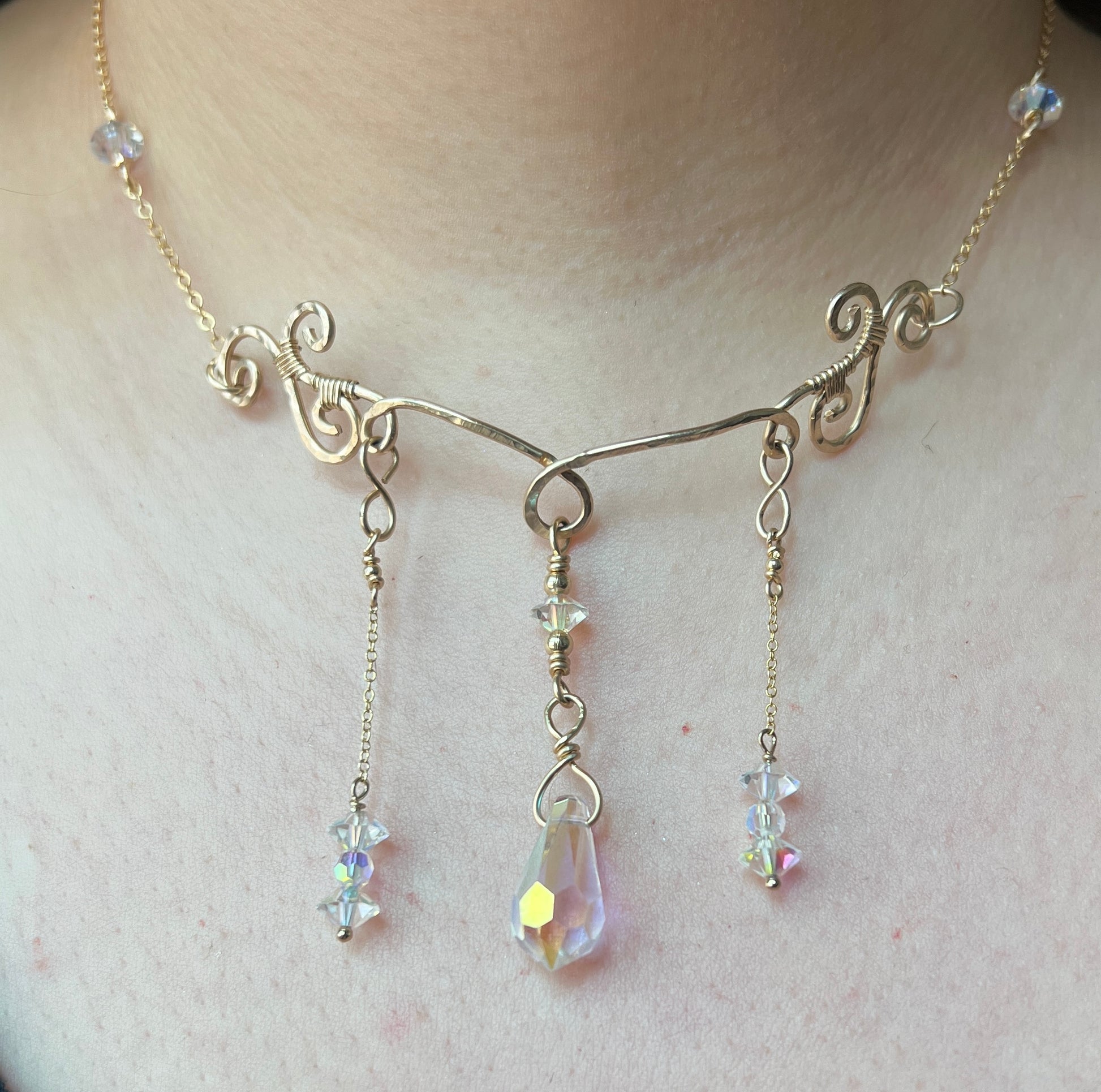 Celestial Radiance – 14k Gold-Filled Choker with Aura Swarovski