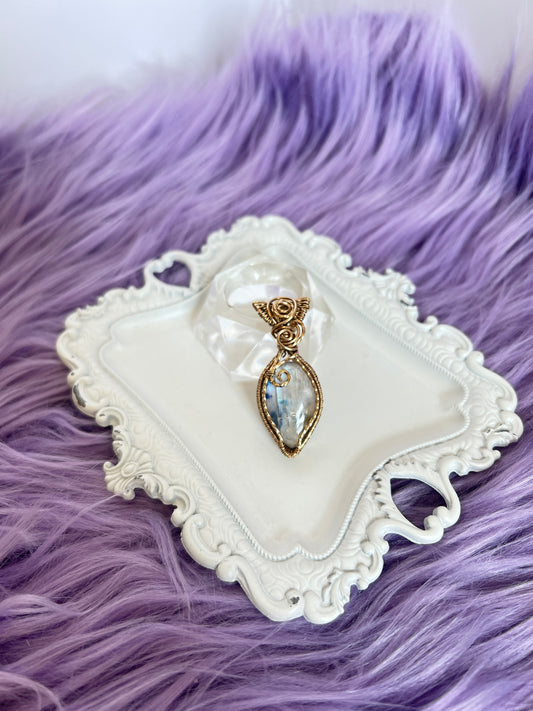 Vibrant Flashy Moonstone Pendant - 14K Gold Filled