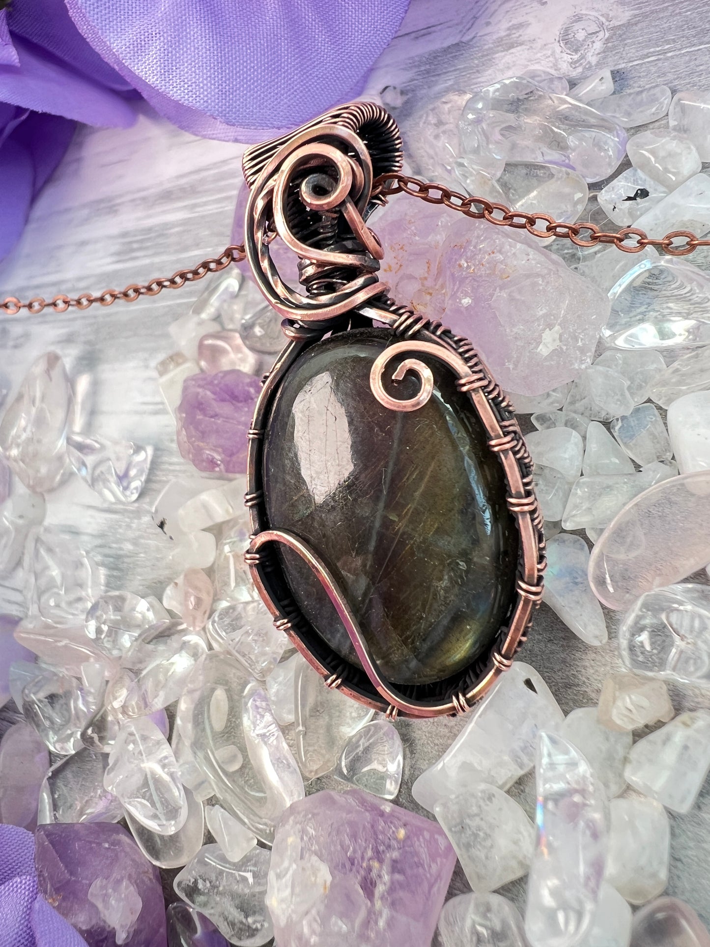 Sunset Flash Woven Labradorite